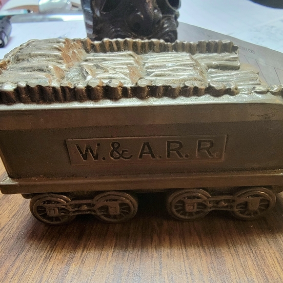 Vintage W. and A.R.R. Railroad - Collectible Metal Train Tender Coin Bank - Bant - Picture 2 of 5